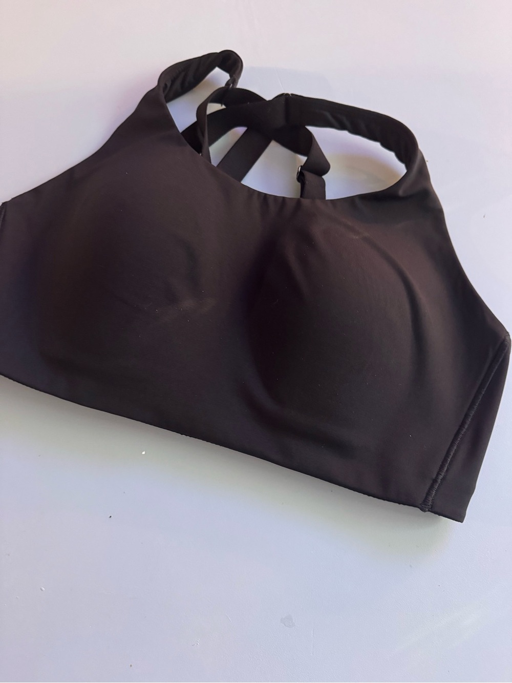 lululemon athletica Air Women’s Black High-Neck Crisscross Sports Bra Size 38C